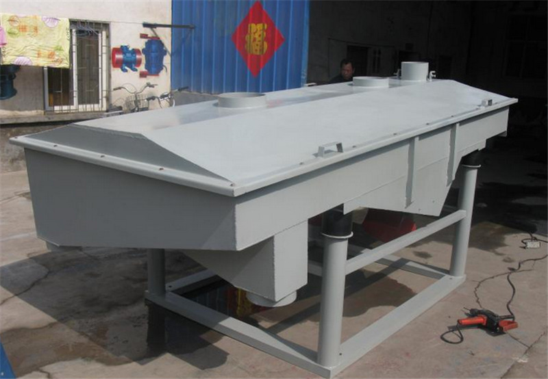 振動(dòng)篩廠家制作地坪砂振動(dòng)篩優(yōu)勢