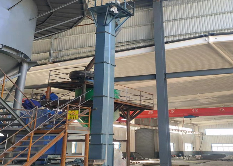 機制砂進倉斗式提升機