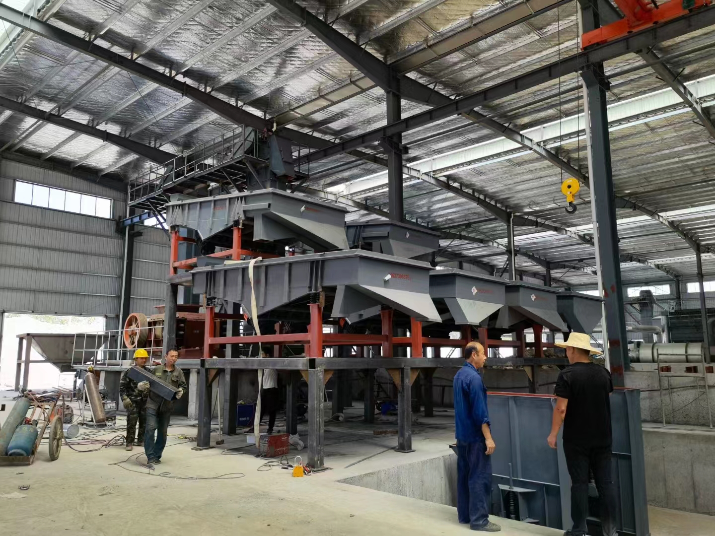 煅燒焦顆粒直線篩分機